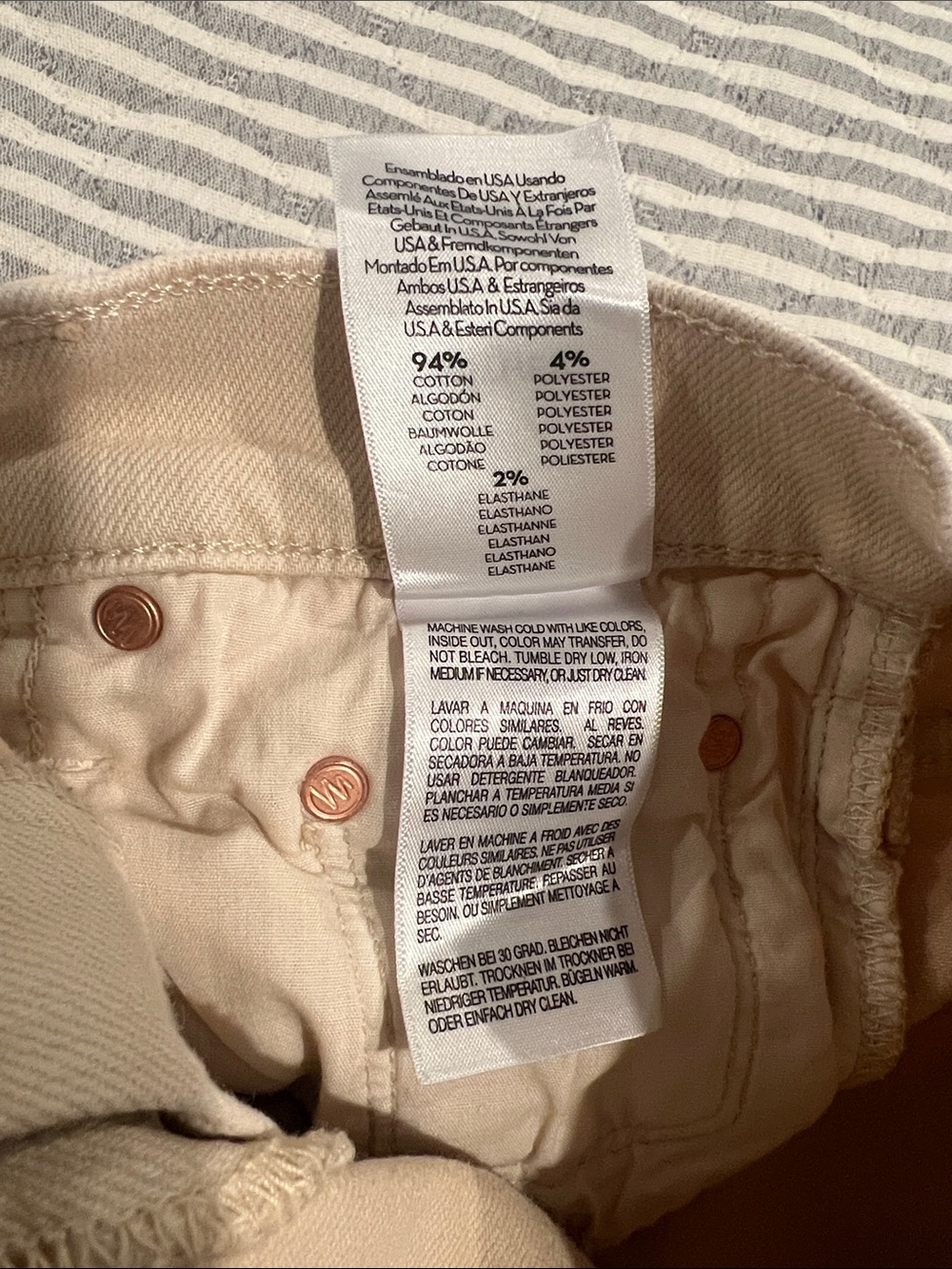 MOTHER The Weekender Mid Rise Flare Jeans Fog Beige Frayed Hem Size 27 - Picture 7 of 11